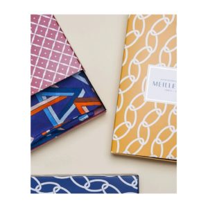 foulard-meilleur-ami-triangle-orange