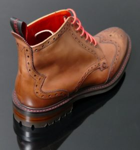 boots_lacets_hannibal_back
