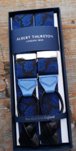 bretelles-soie-paisley-bleu-et-noir