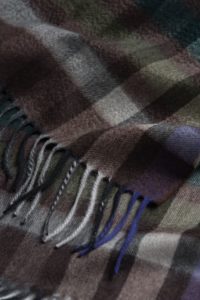 echarpe-cachemire-multicolore-dark
