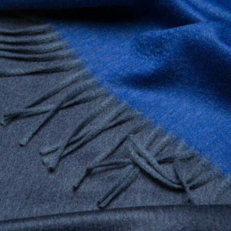 echarpe cachemire bleu Begg